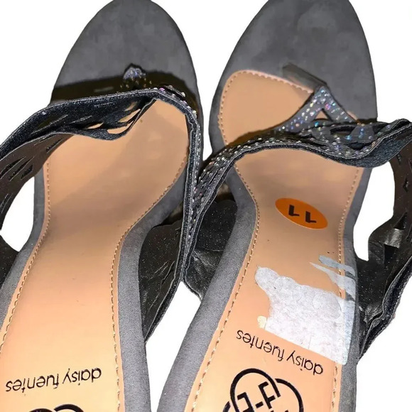 Daisy Fuentes bling wedge heels - Picture 5 of 5